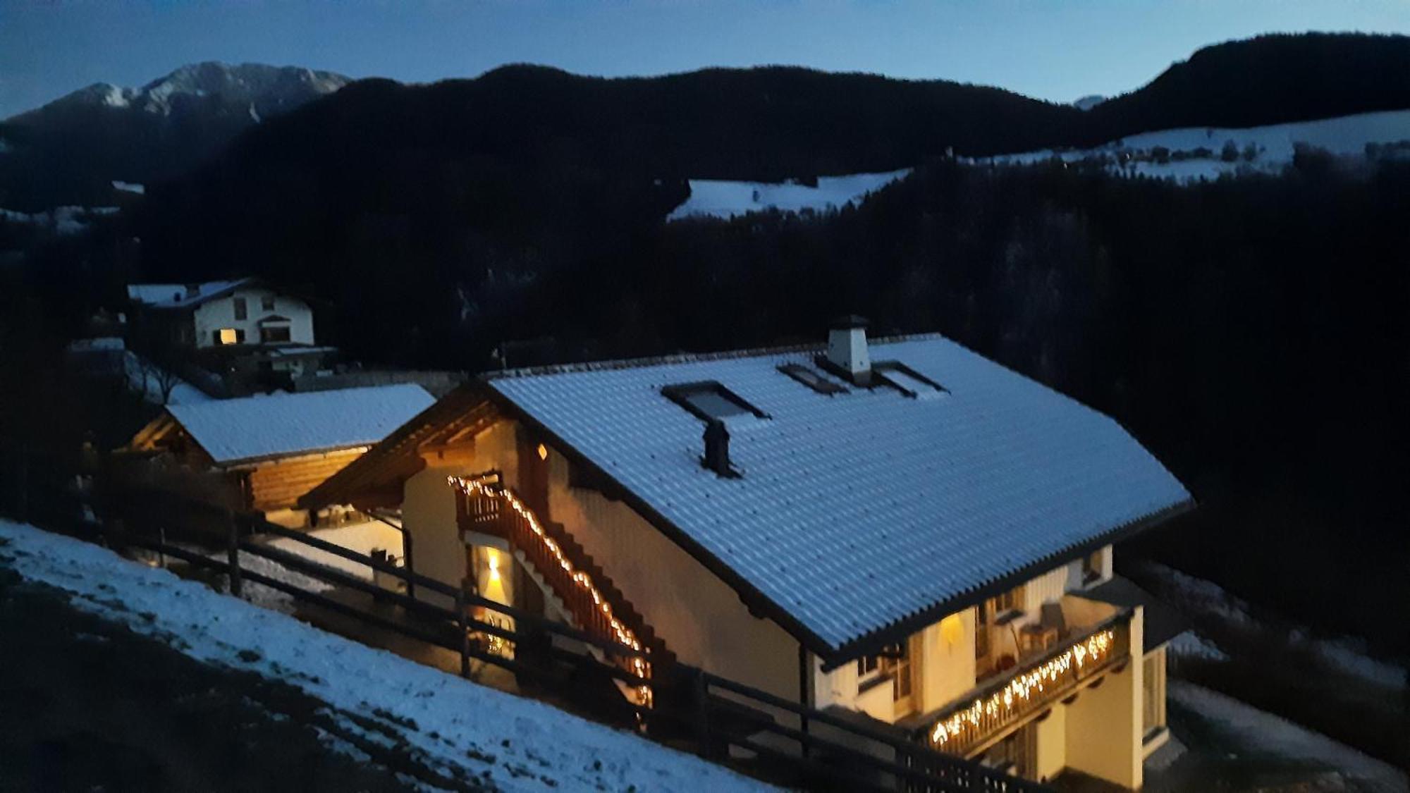 Appartements Riegelehof ไลออน ภายนอก รูปภาพ