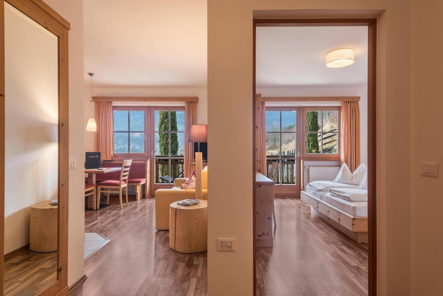 Appartements Riegelehof ไลออน ภายนอก รูปภาพ