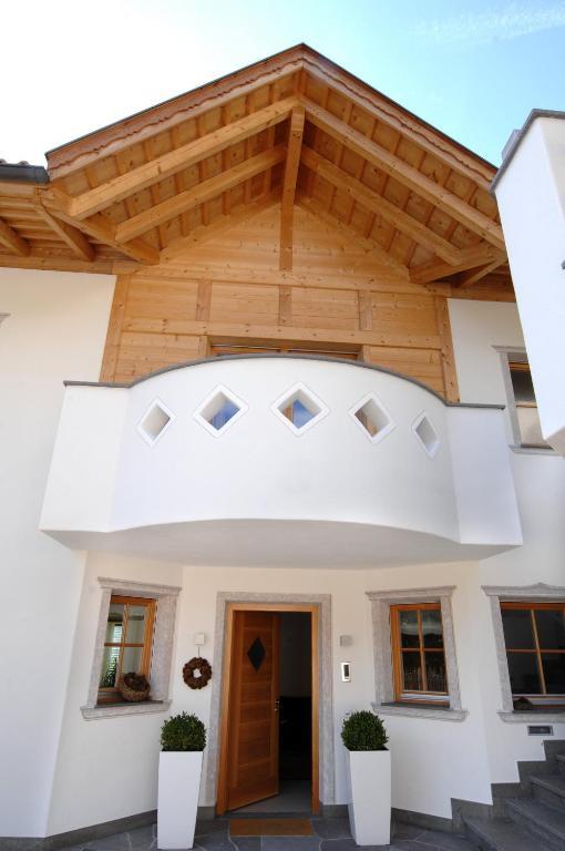 Appartements Riegelehof ไลออน ภายนอก รูปภาพ